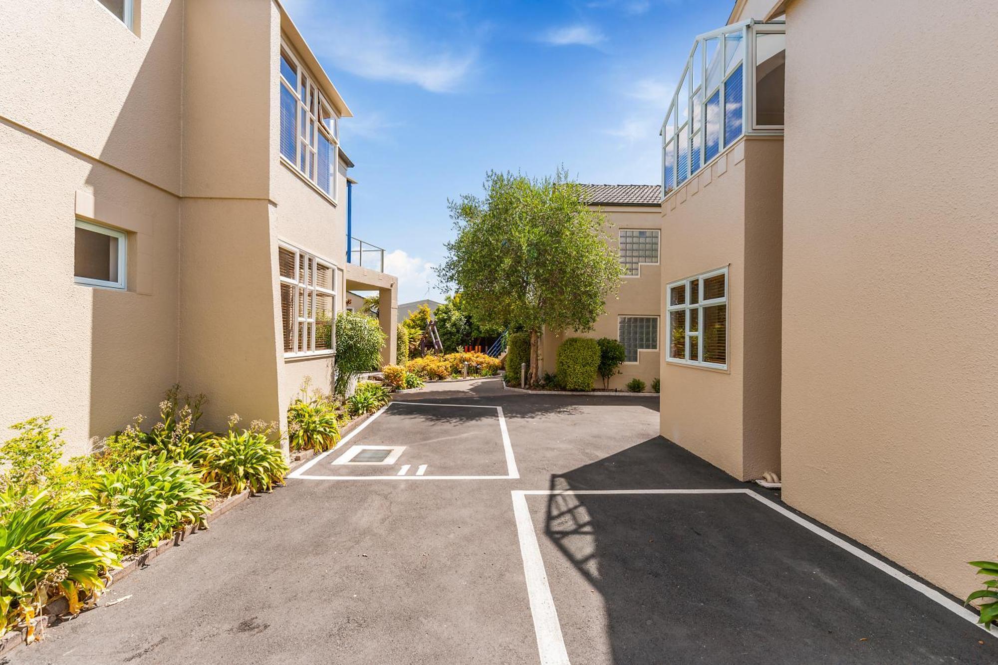 The Village Resort Taupo Exterior photo